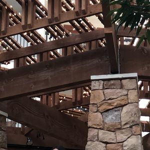 Meet your Posher, Jose